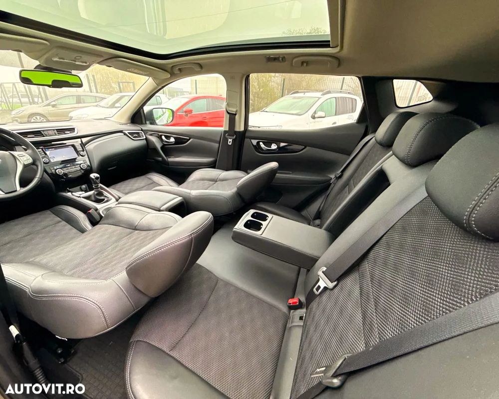 Nissan Qashqai 1.6 DCI 4 x 4 DPF Start/Stop 360 - 25