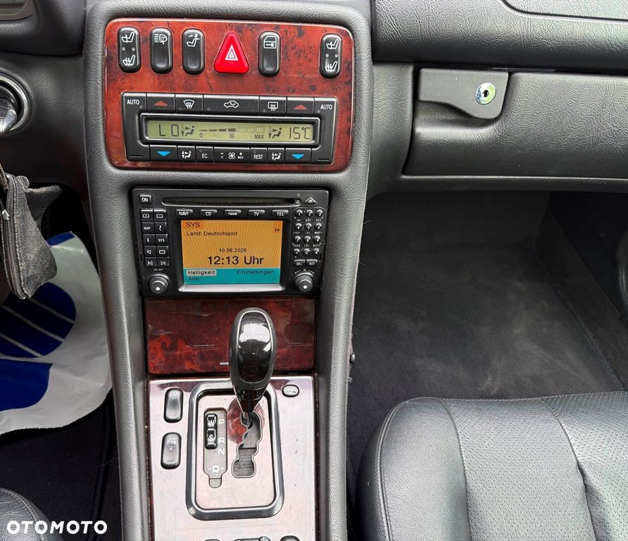 Mercedes-Benz CLK 320 - 33