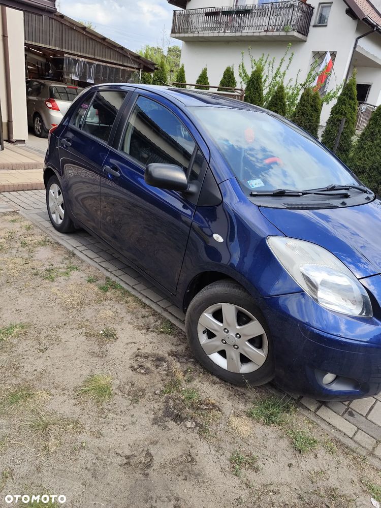 Toyota Yaris 1.33 Sol - 2