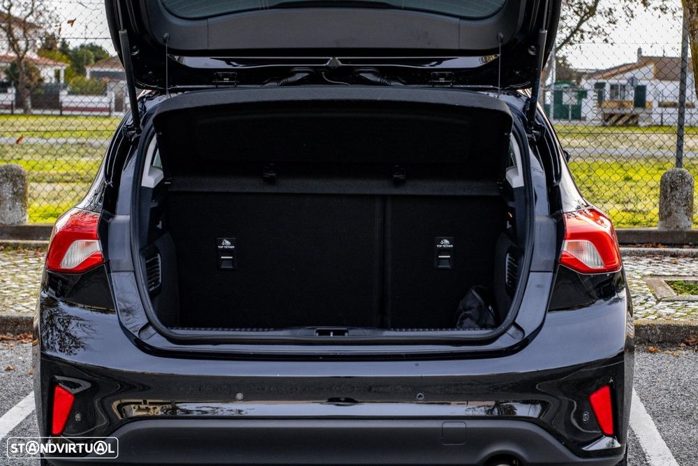 Ford Focus 1.0 EcoBoost S&S COOL&CONNECT - 12