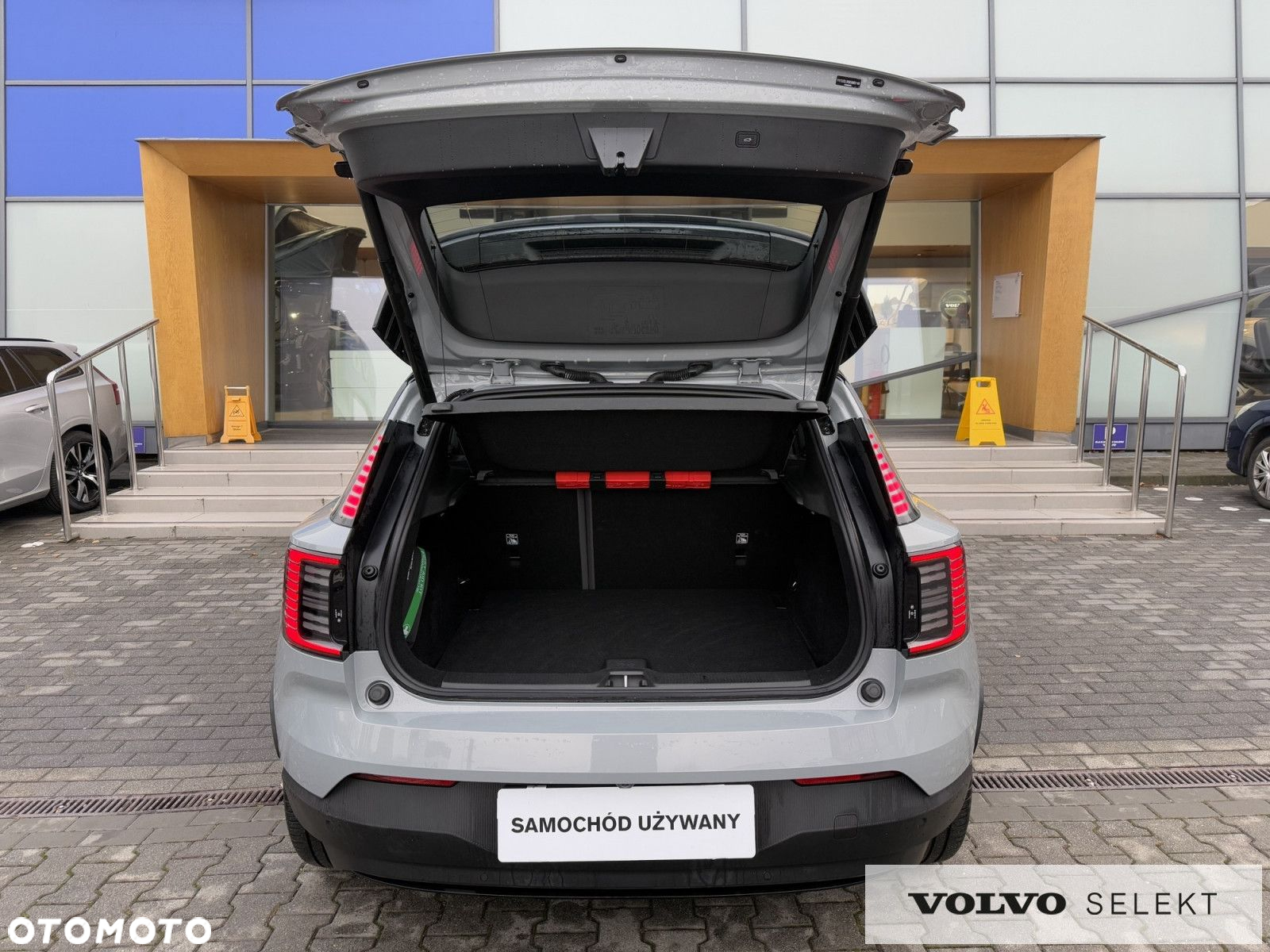 Volvo EX30 - 8