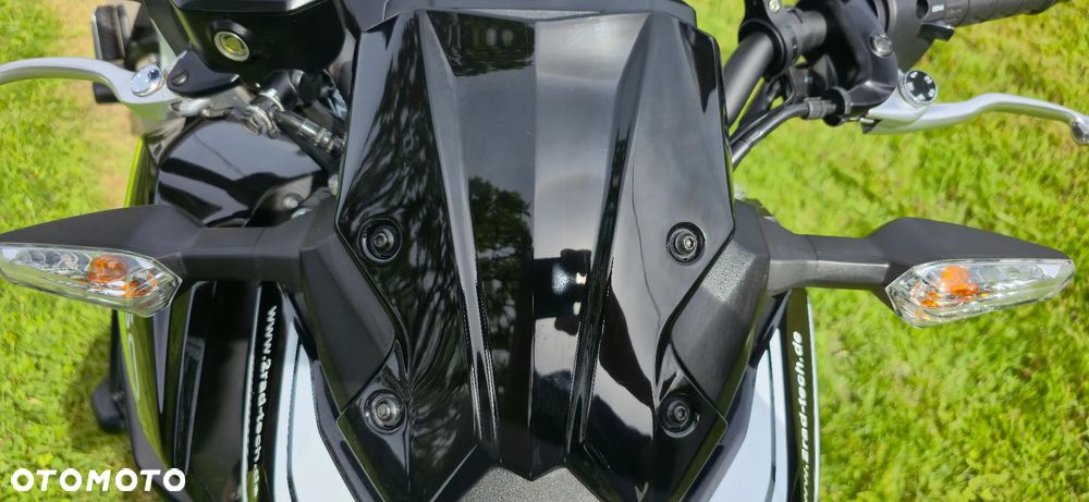 Kawasaki Z 650 - 12