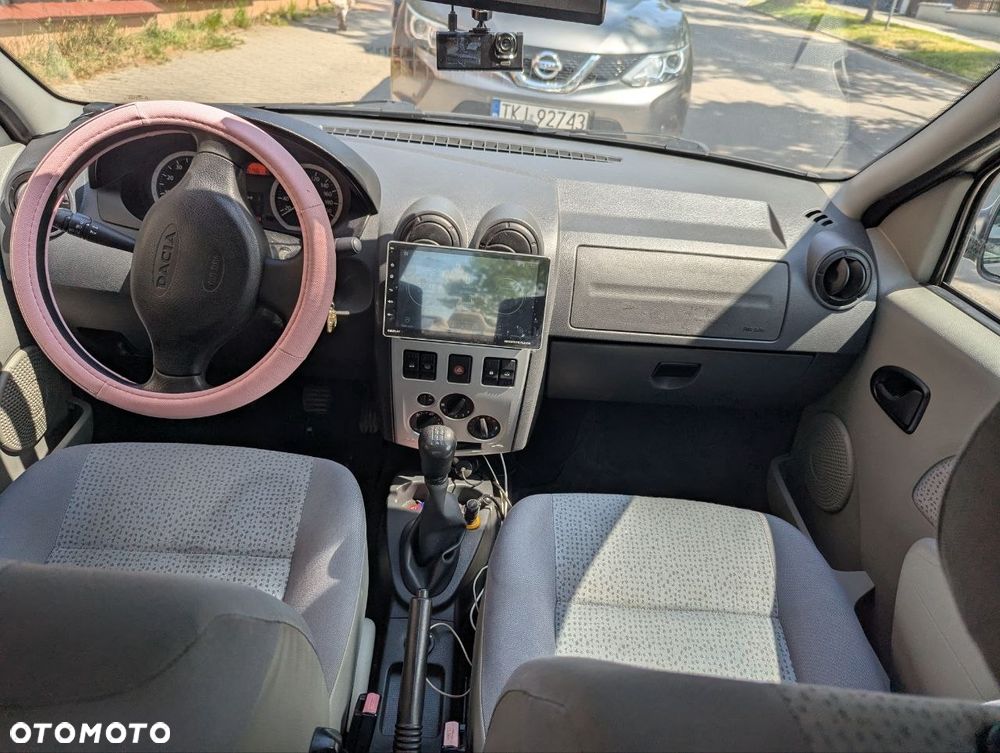 Dacia Logan 1.6 Laureate - 6