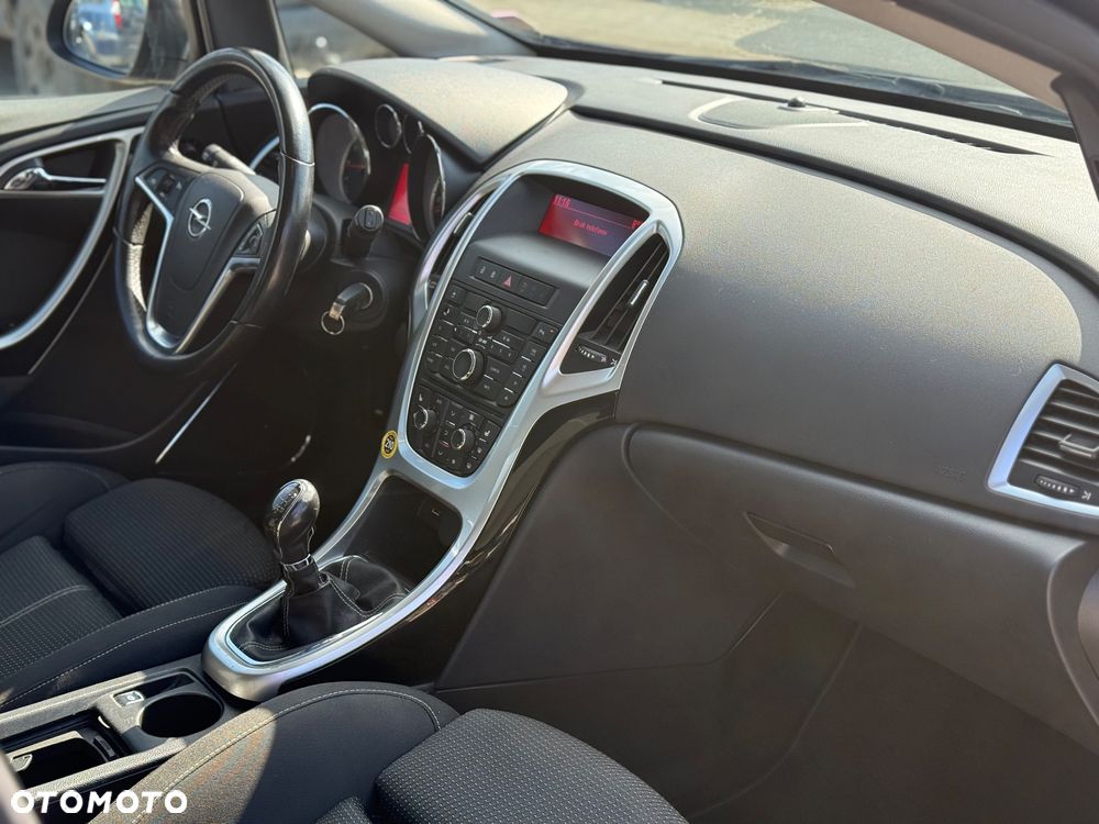 Opel Astra 1.4 Turbo Sport - 26