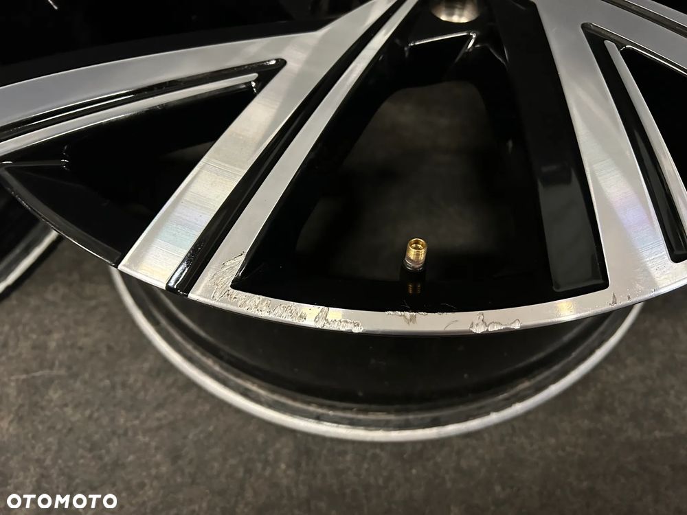 Alufelgi VW Golf 8, 7, 6, 5, Sportsvan, Touran, Caddy 18 cali 5x112 4szt. Ładne! - 17