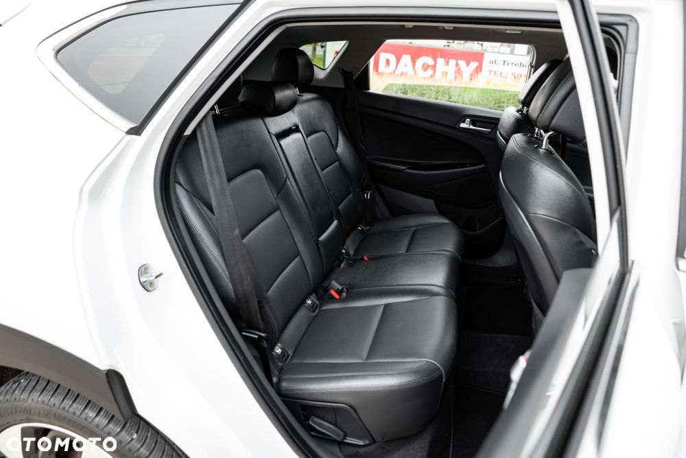 Hyundai Tucson 2.0 CRDi Premium 4WD - 23