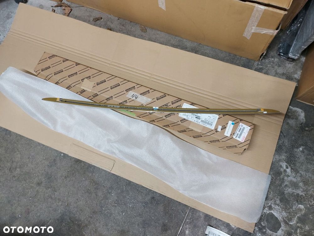 Toyota Yaris IV 20- Listwa Klapy Bagażnika Nowa Oryginał Chrom - 3