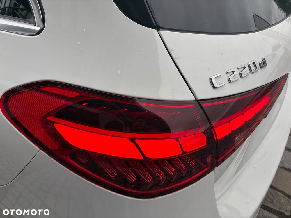 Mercedes-Benz Klasa C 220 d mHEV 4-Matic AMG - 10