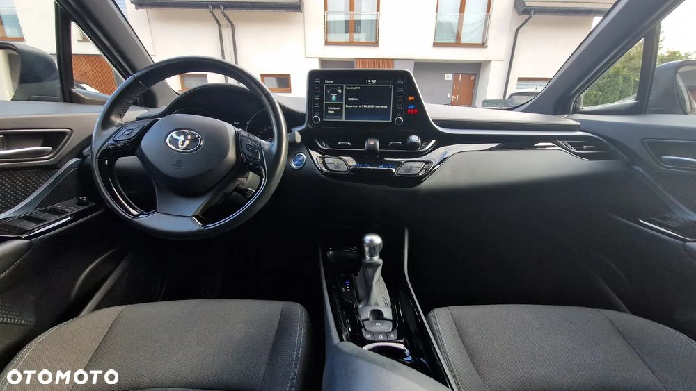 Toyota C-HR - 12
