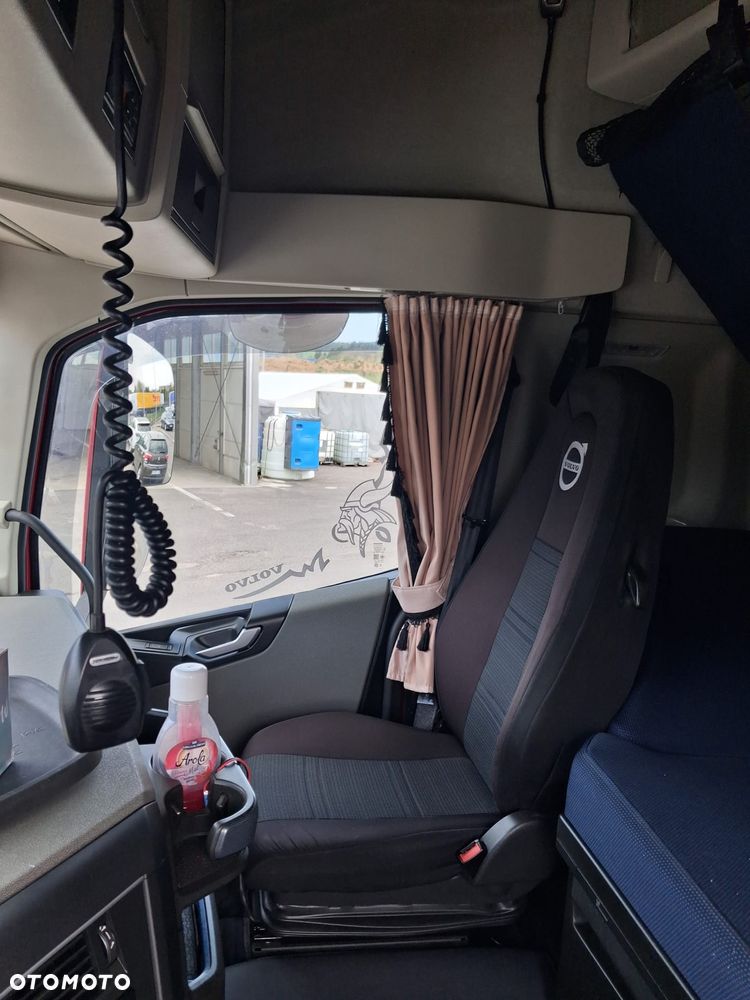 Volvo FH LOW DECK - 5