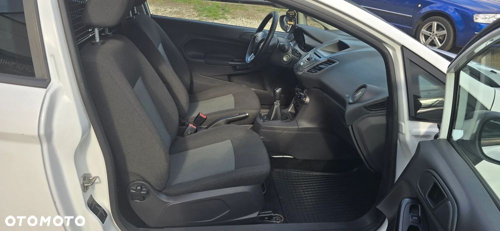 Ford Fiesta 1.5 TDCi Trend - 12