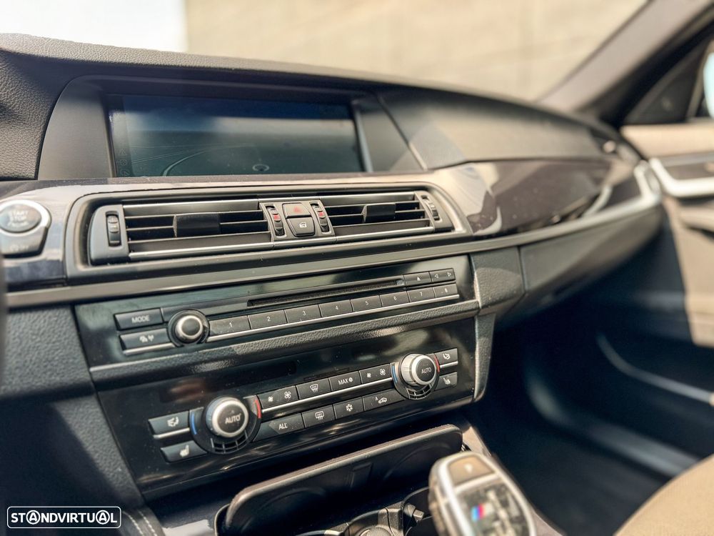 BMW M550d xDrive Touring Sport-Aut. - 40