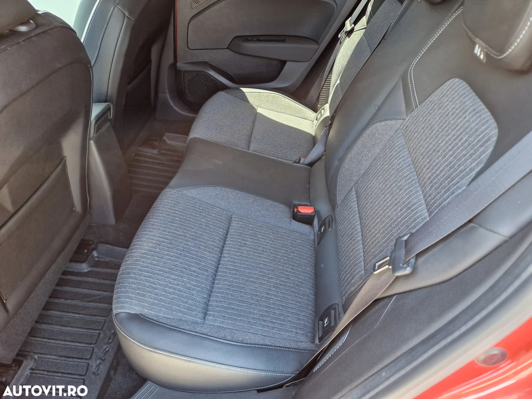 Renault Clio - 24
