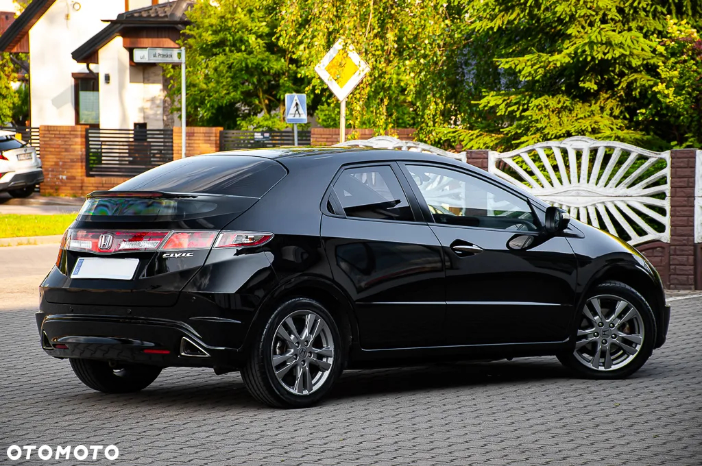 Honda Civic 1.8 GT Special Edition - 18