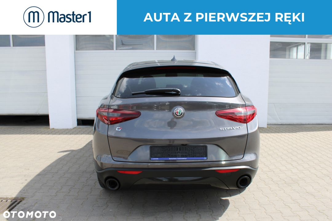 Alfa Romeo Stelvio 2.0 Turbo Sprint Q4 - 5