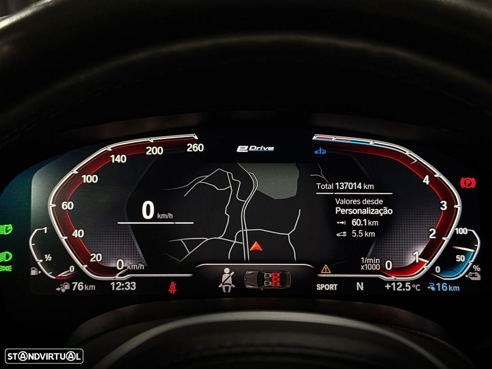 BMW 520 e Line Luxury - 21