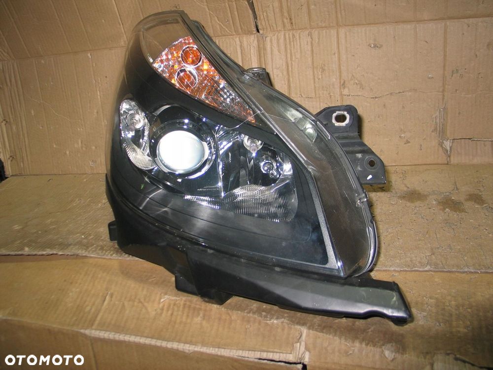 Lampa przod renault clio 3 III 05-12r. 8200261612 europa - 8