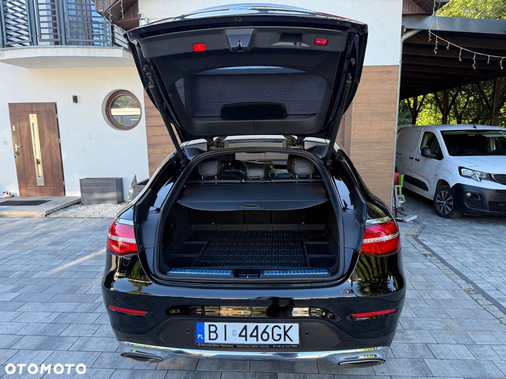 Mercedes-Benz GLC - 9