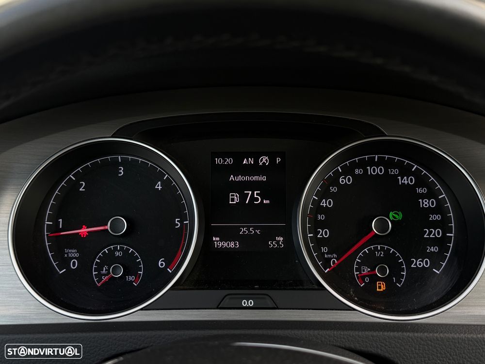 VW Golf Variant 1.6 TDi GPS Edition DSG - 20