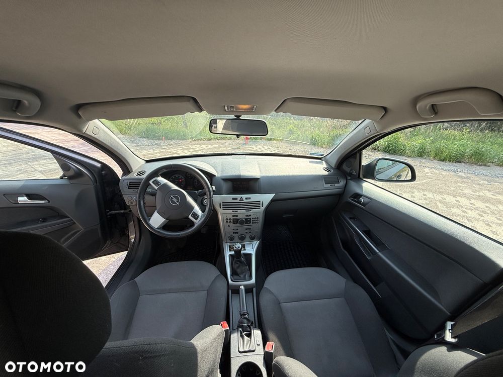 Opel Astra 1.6 - 5