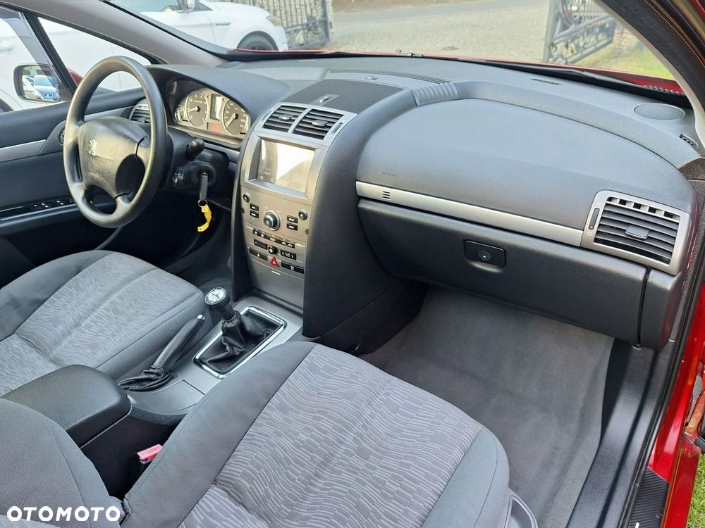 Peugeot 407 - 16