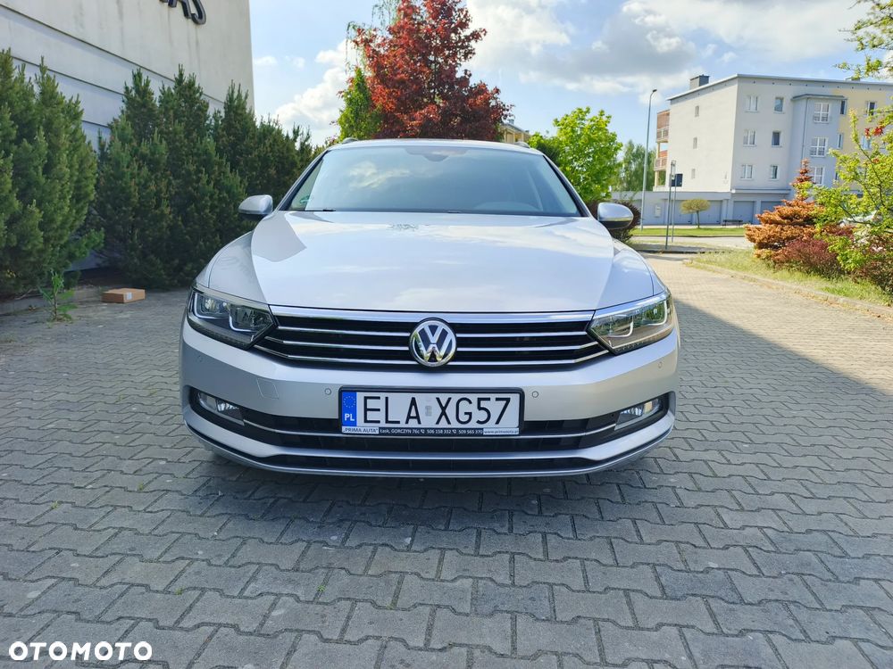 Volkswagen Passat 2.0 TDI (BlueMotion Technology) DSG Highline - 3