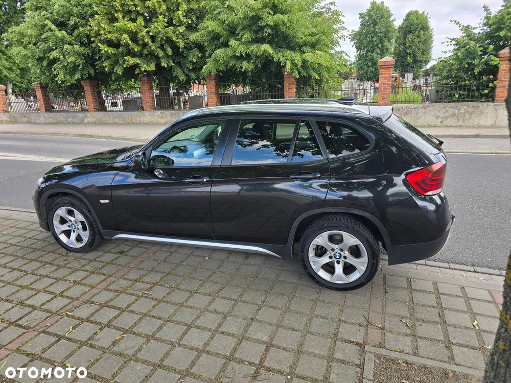 BMW X1 xDrive20d - 9