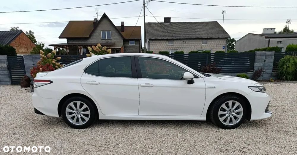 Toyota Camry 2.5 Hybrid Comfort CVT - 8