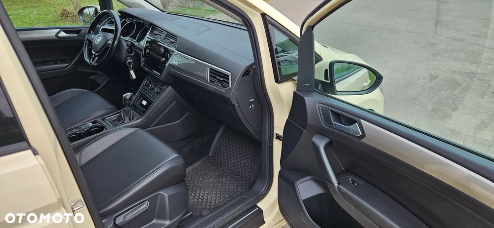 Volkswagen Touran 2.0 TDI SCR DSG Comfortline - 13