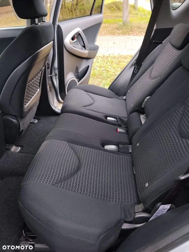 Toyota RAV4 2.0 4x4 Executive - 17