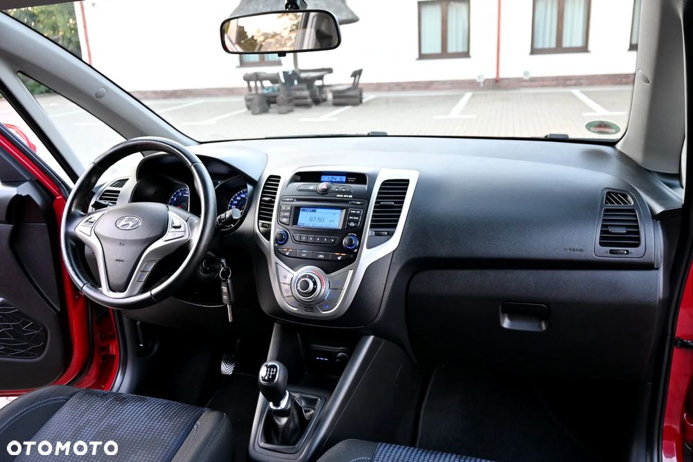 Hyundai ix20 1.4 blue Comfort - 24