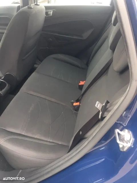 Ford Fiesta 1.5 TDCi DPF Trend - 13