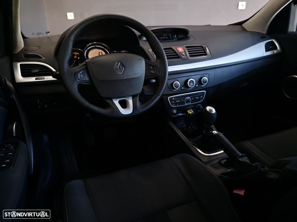 Renault Mégane Sport Tourer 1.5 dCi Dynamique S - 27