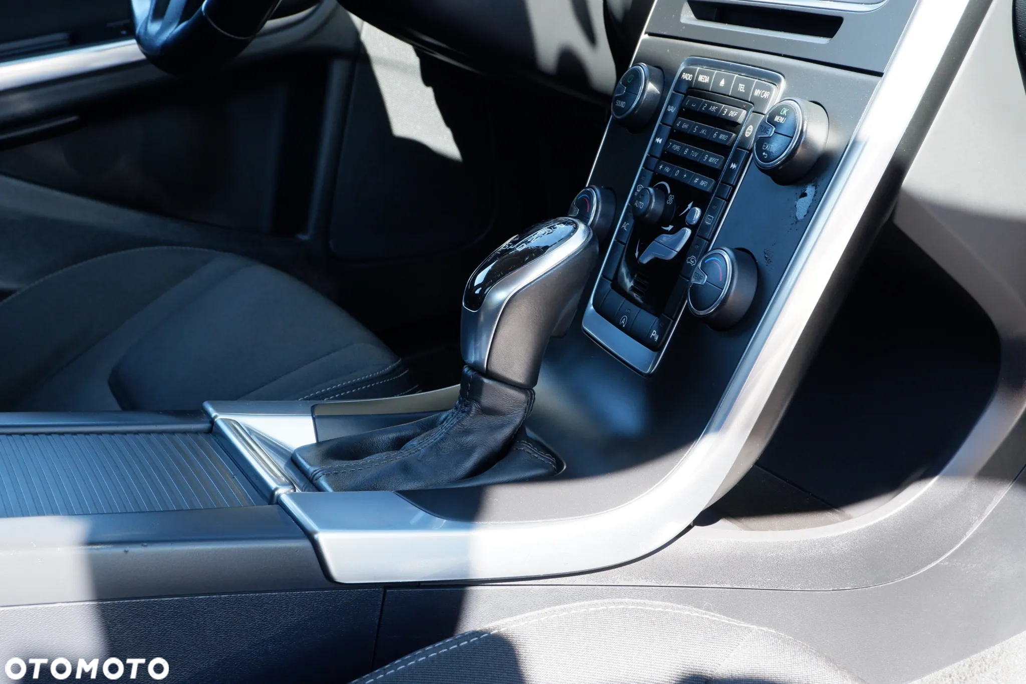 Volvo V60 D3 Geartronic Kinetic - 7