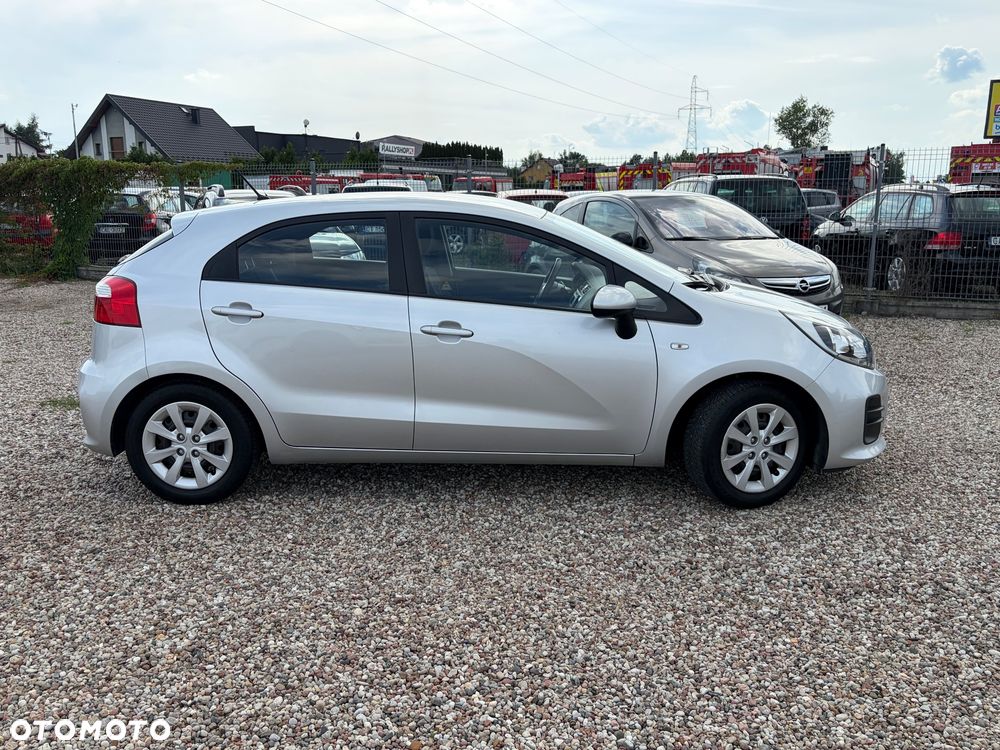 Kia Rio 1.2 M (klm) - 3