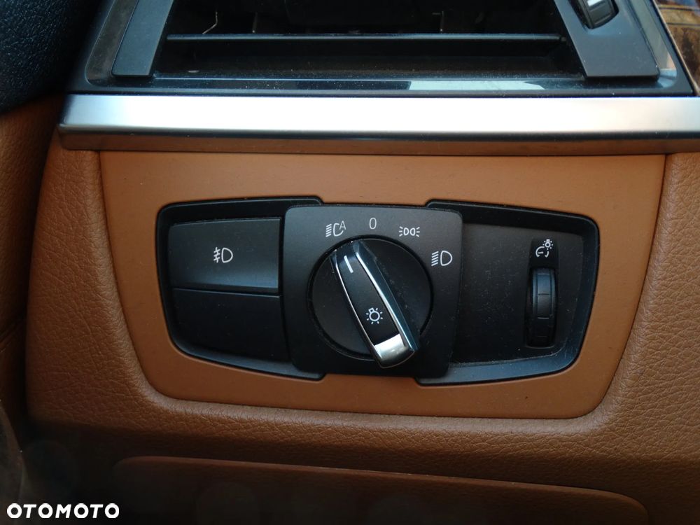 BMW Seria 4 428i xDrive Sport-Aut Luxury Line - 15
