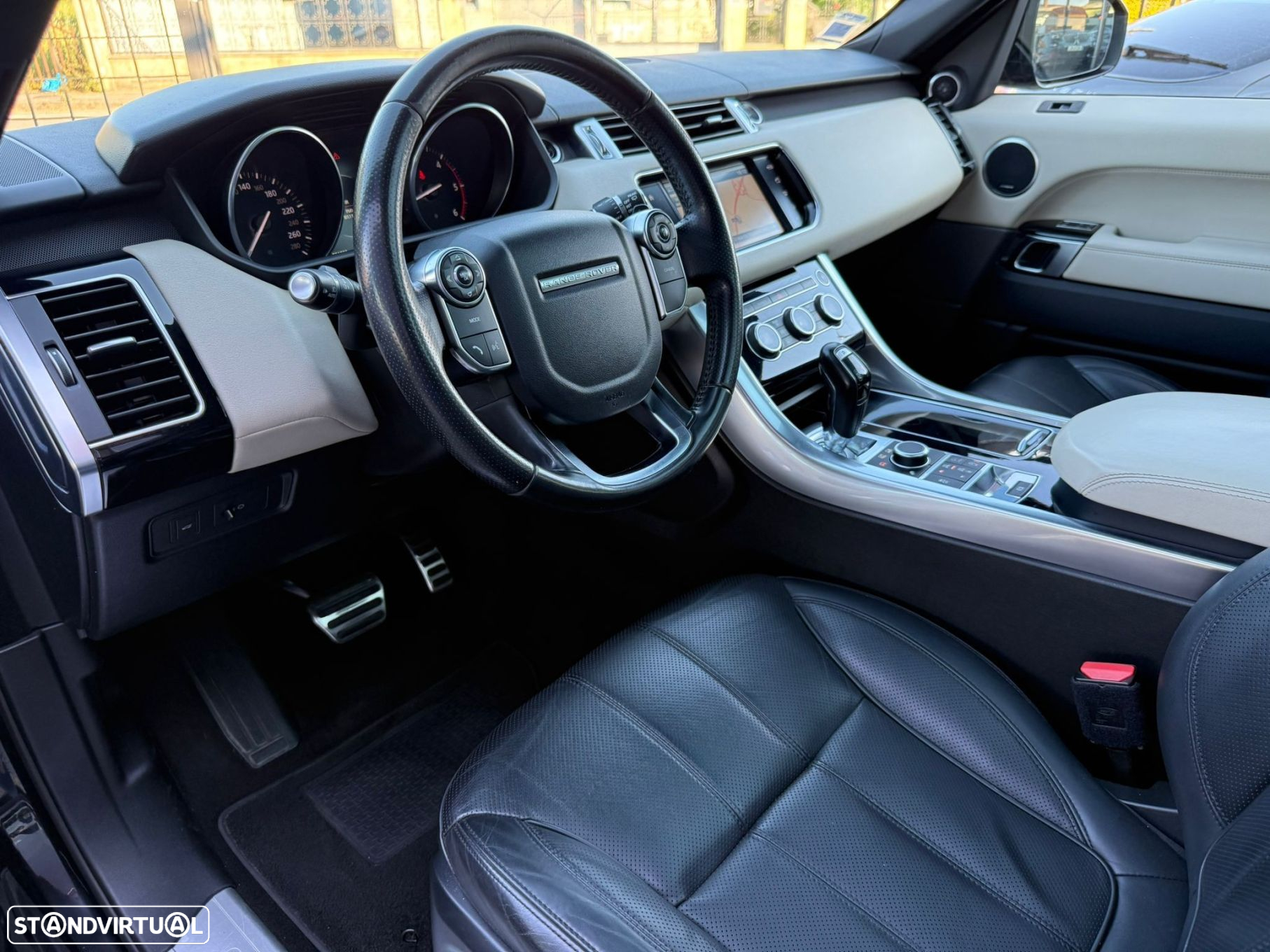 Land Rover Range Rover Sport 3.0 SDV6 HSE - 13