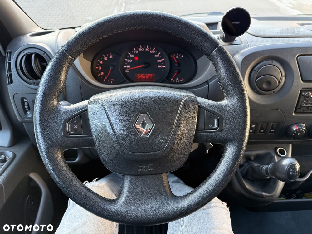 Renault Master - 10