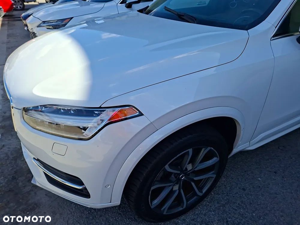 Volvo XC 90 - 36