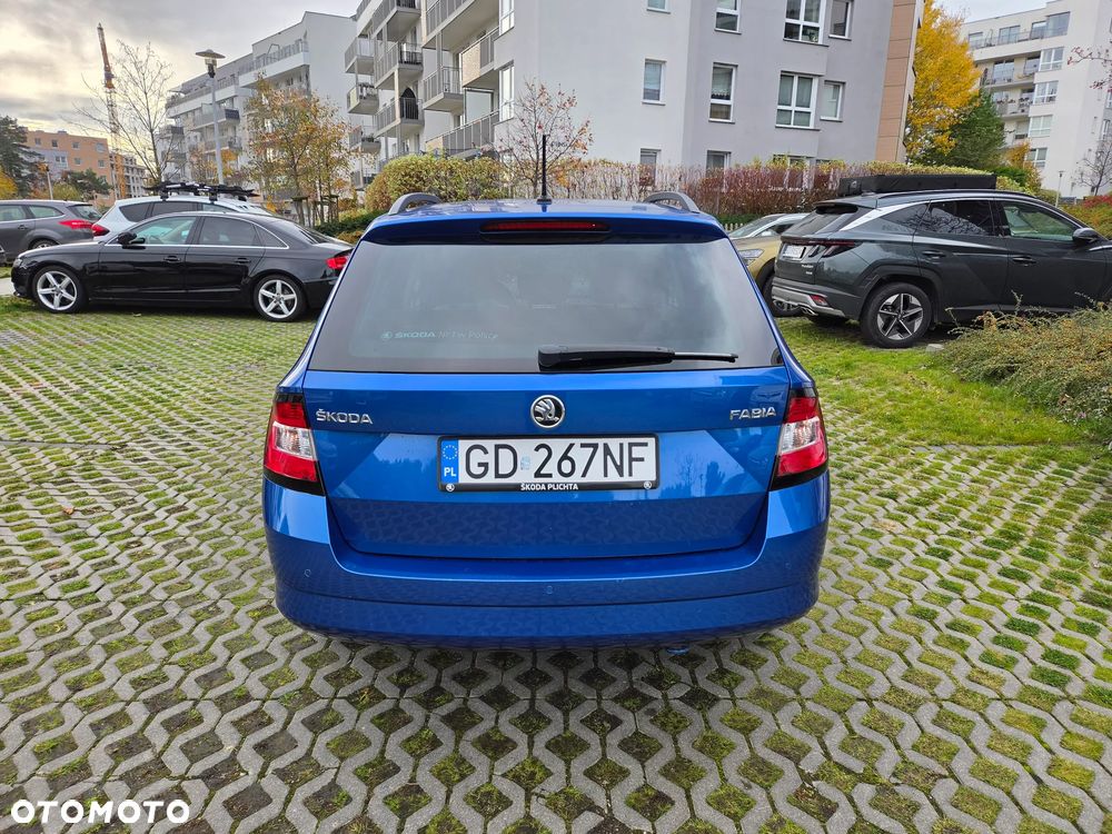 Skoda Fabia 1.2 TSI Ambition - 6