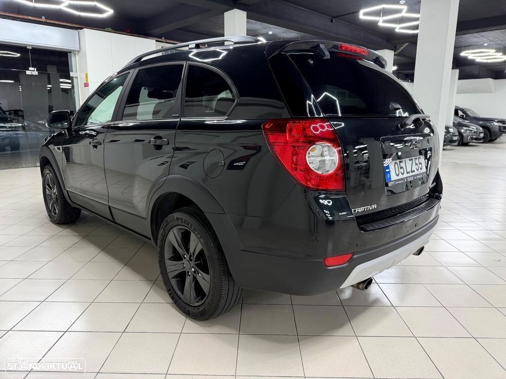 Chevrolet Captiva 2.2 VCDi Seven Xtreme 164g 7L - 8