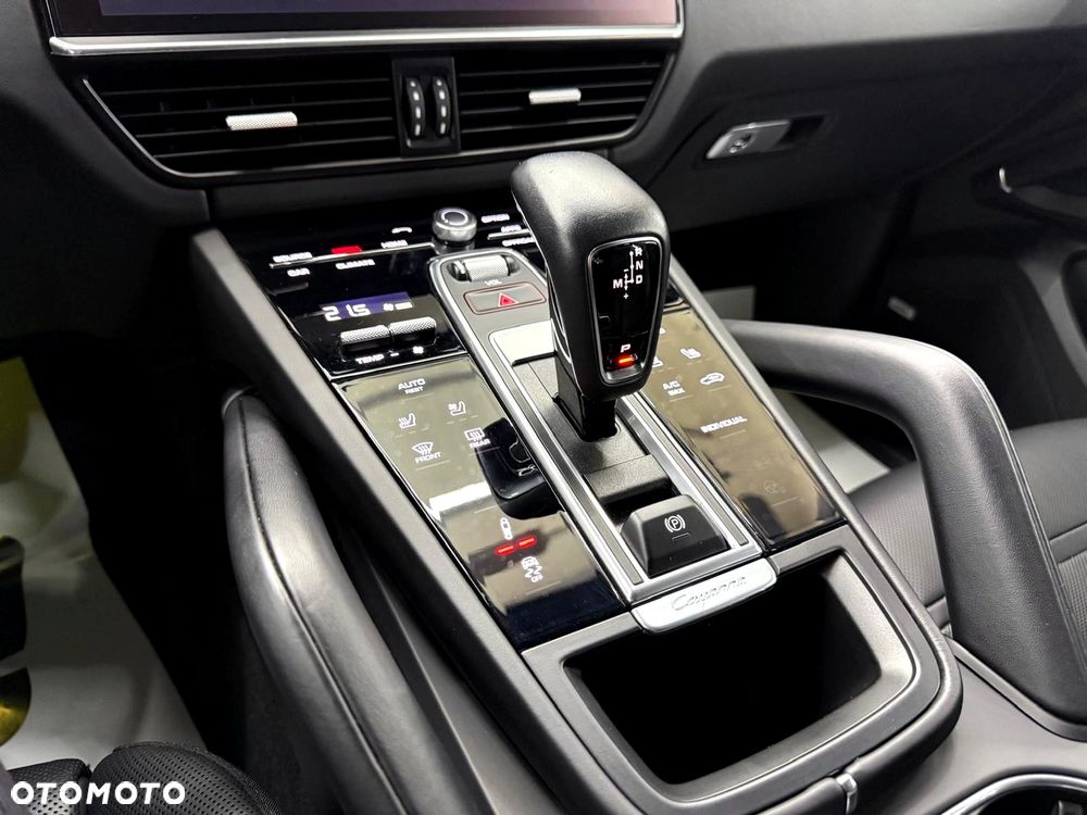 Porsche Cayenne E-Hybrid Platinum Edition - 22