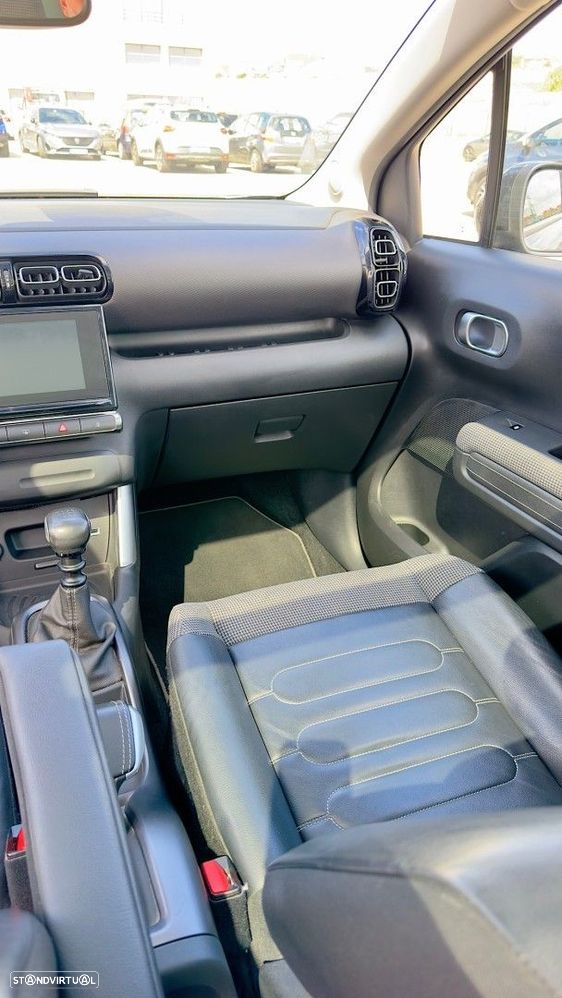 Citroën C3 Aircross PureTech 130 Stop & Start OPF Shine - 11