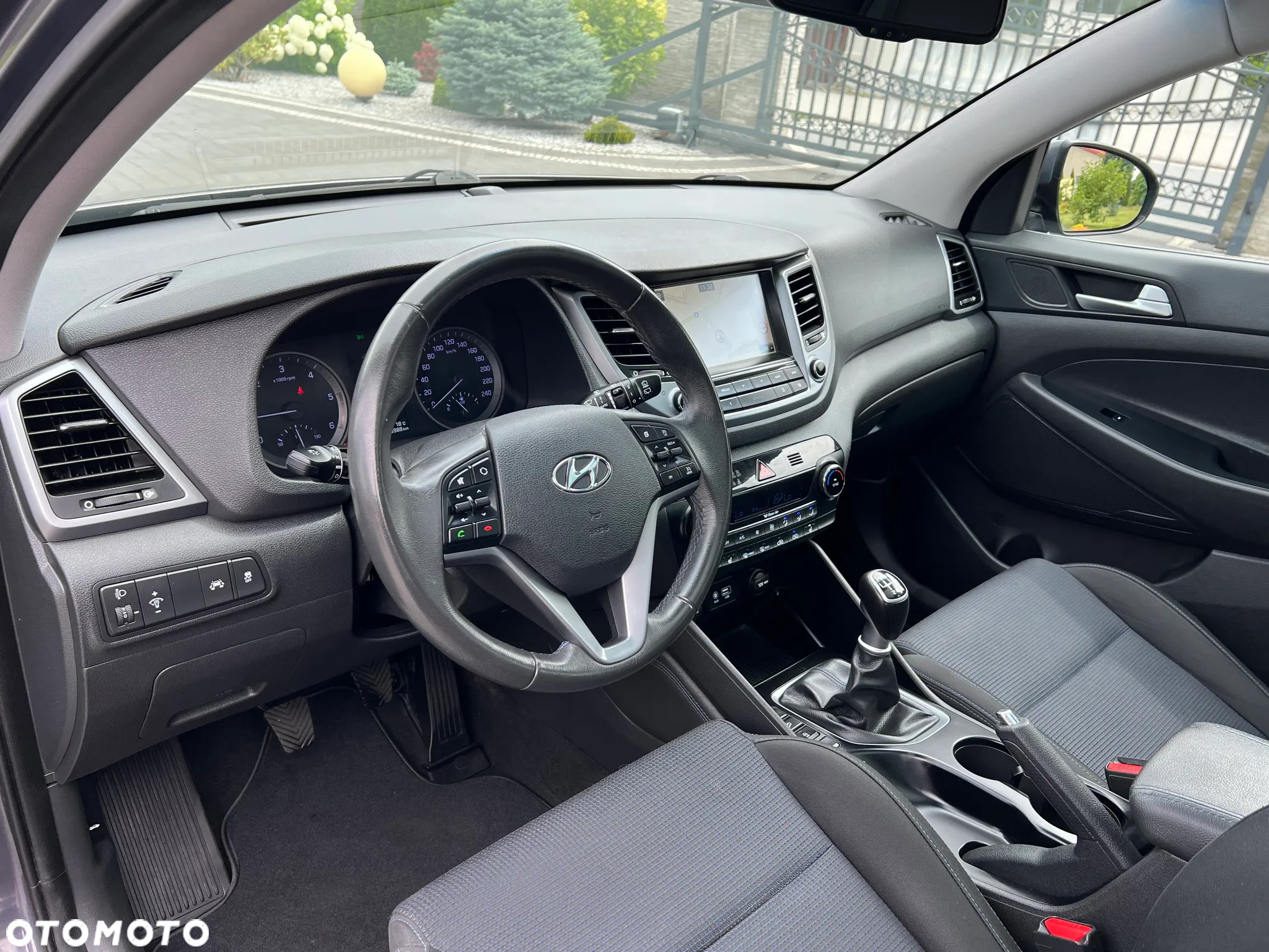 Hyundai Tucson blue 1.7 CRDi 2WD Trend - 21