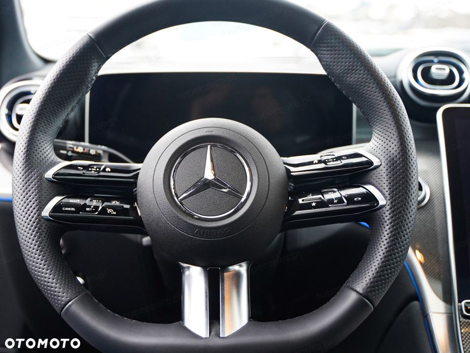 Mercedes-Benz GLC - 8