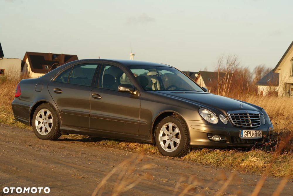 Mercedes-Benz Klasa E - 6