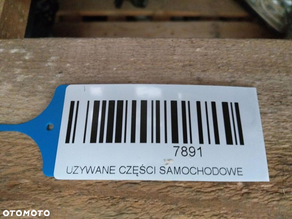 LAMPA PRAWY PRZÓD PRZEDNIA NISSAN JUKE 11-13R - 8