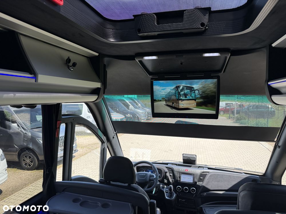 Iveco Daily 70C21 Tourism Revolution ERENER 33+1+1 miejsc - 32