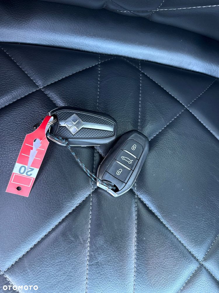 DS Automobiles DS 7 - 20