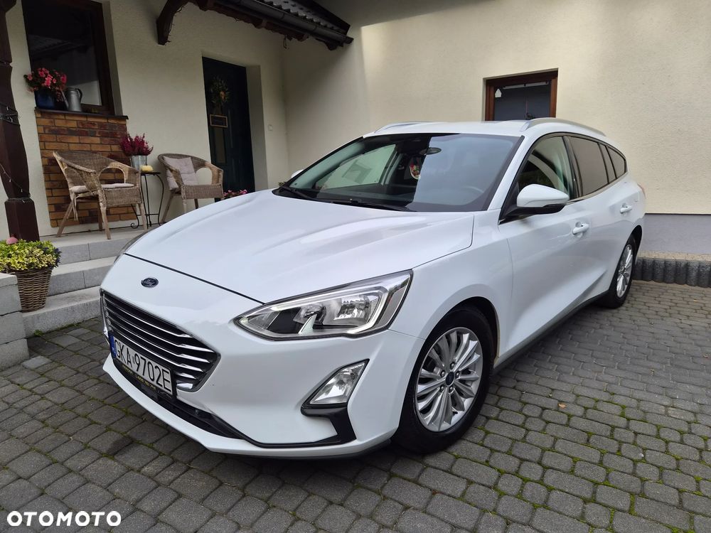 Ford Focus 1.5 EcoBlue Start-Stopp-System TITANIUM - 27